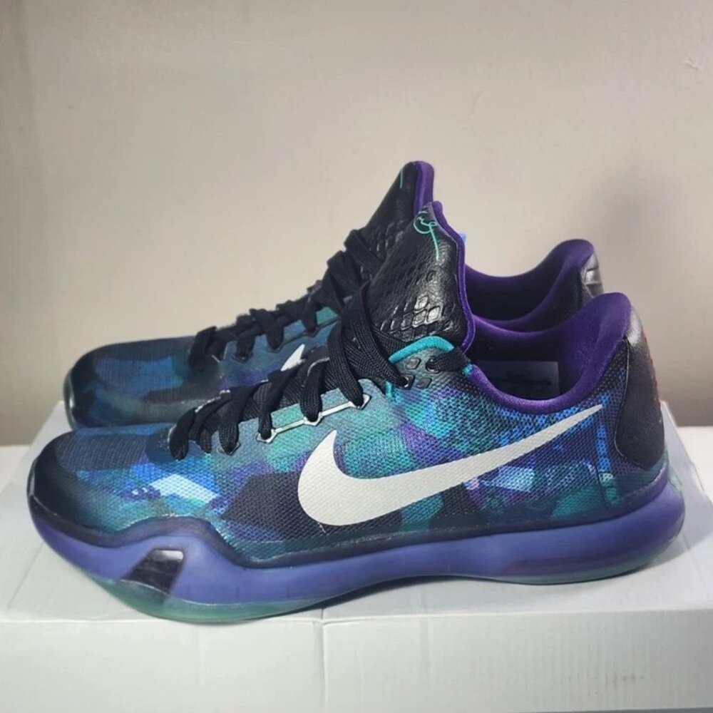 Size 8 - Nike Kobe 10 Overcome, 705317-305, Peach Jam